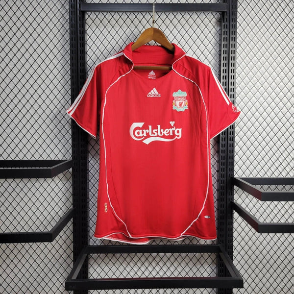 Camisa Retrô Liverpool 06/07