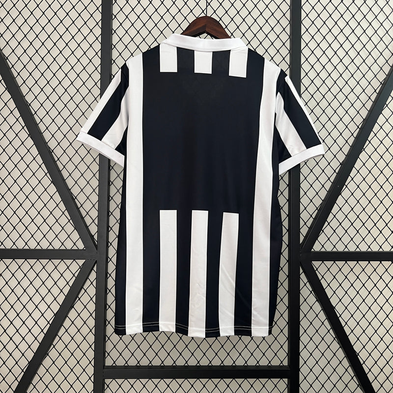 Camisa Retrô Juventus Home 84/85