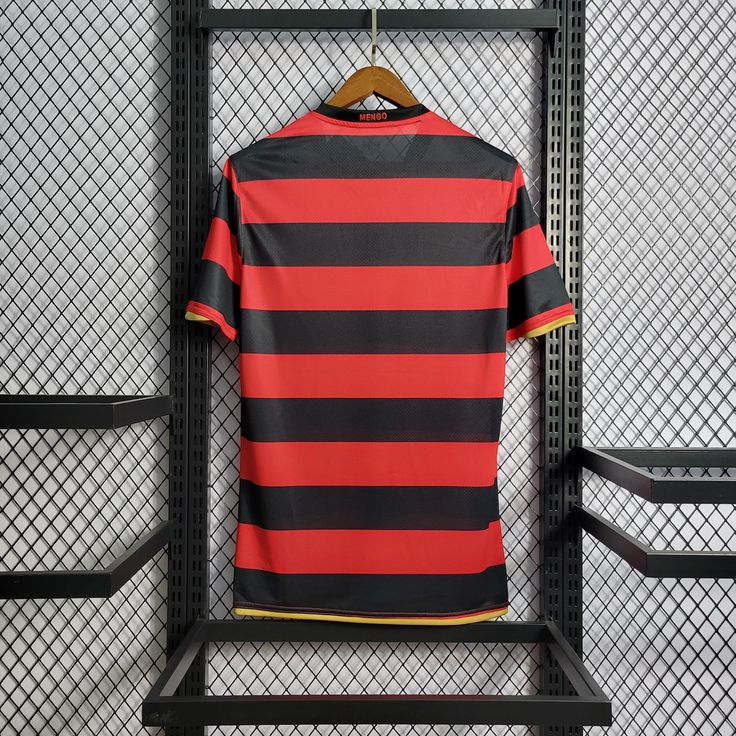 Camisa Retrô Flamengo Home 08/09 - Vermelho e Preto
