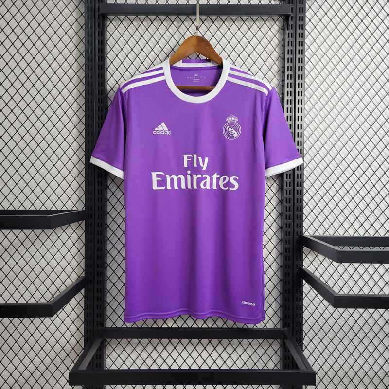 Camisa Retrô Real Madrid 17/18